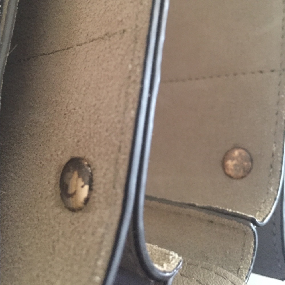 (SOLD) Chloé Small Faye Shoulder Bag, Motty Grey - Picture 10 of 14